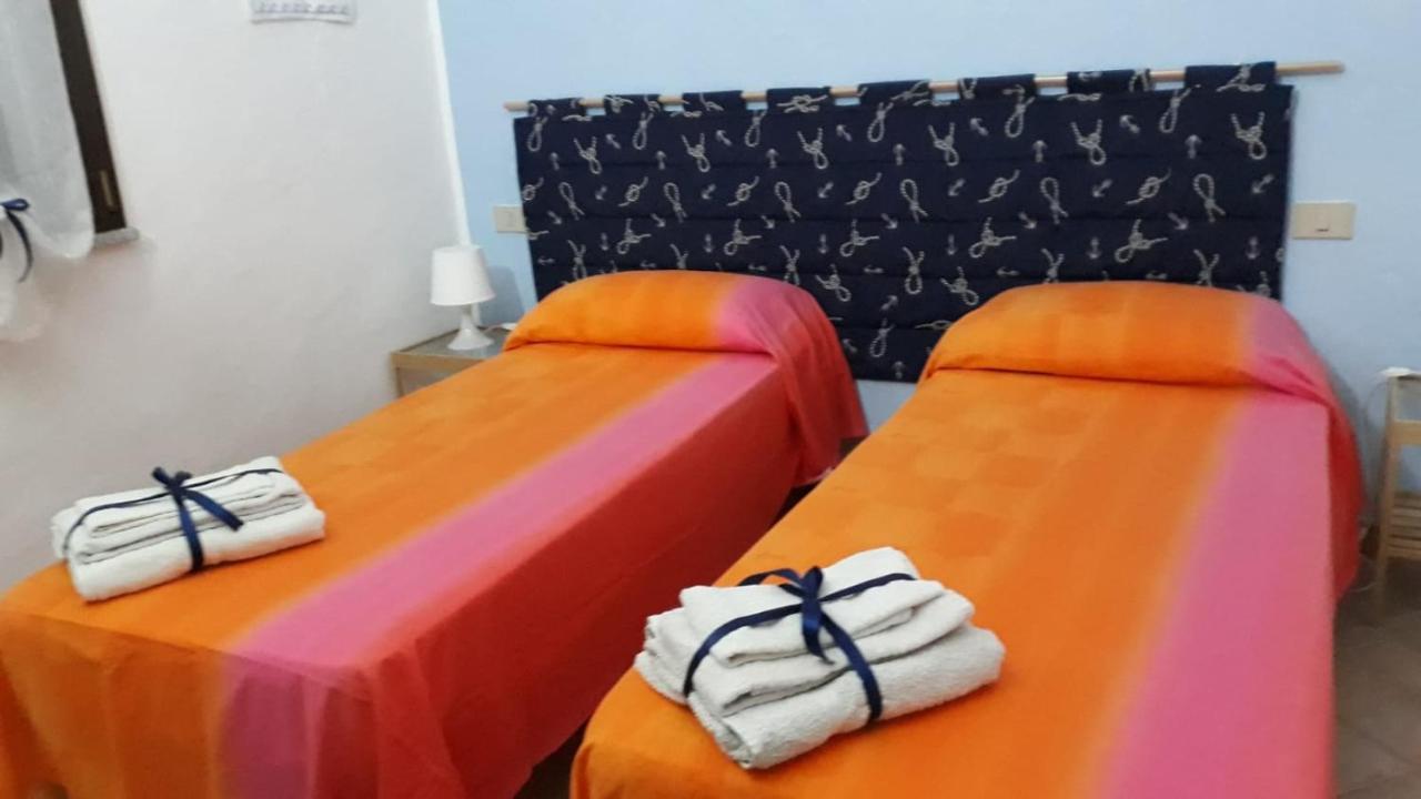 Appartamento Vista Mare Calasetta Ngoại thất bức ảnh